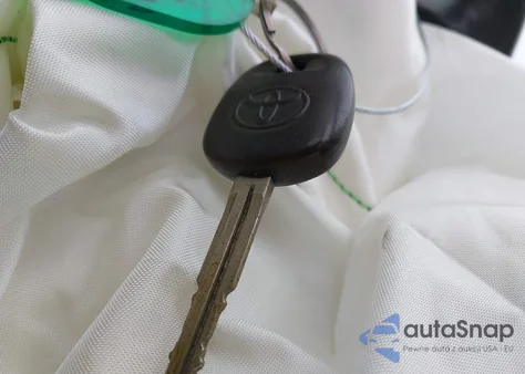 2010 Toyota Yaris из США, поврежденный, VIN JTDKT4K35A5282218